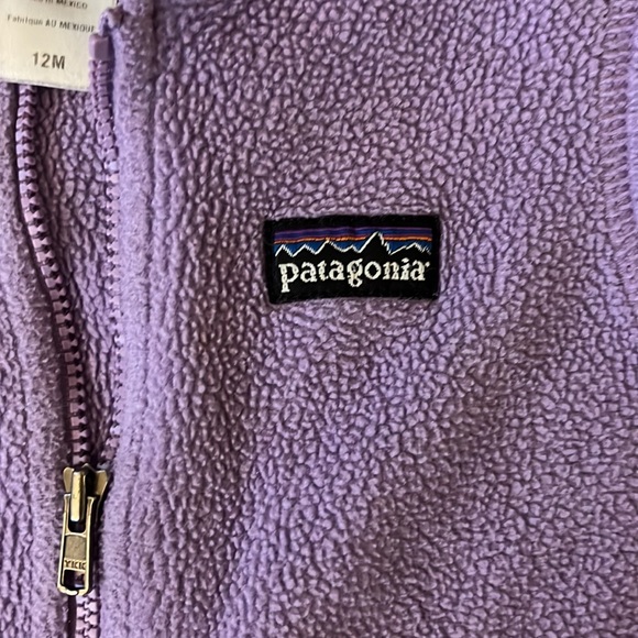 Patagonia light purple 12 month fleece vest - light weight - Picture 3 of 4